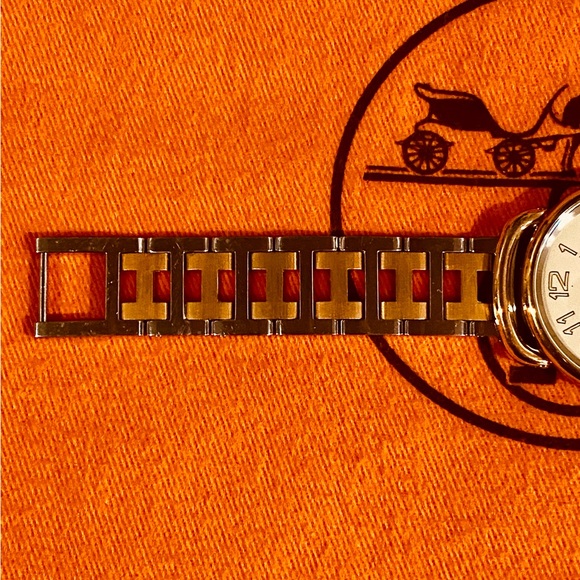 🛑SOLD🛑 ⏰⏱🕰Authentic Hermes Two Tone Clipper Watch - Picture 10 of 16